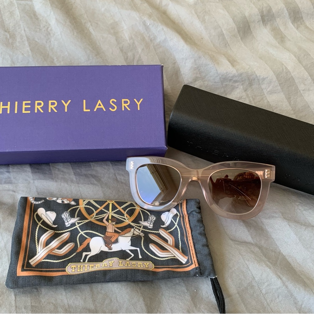Thierry Lasry Gambly Pink translucent Sunglasses